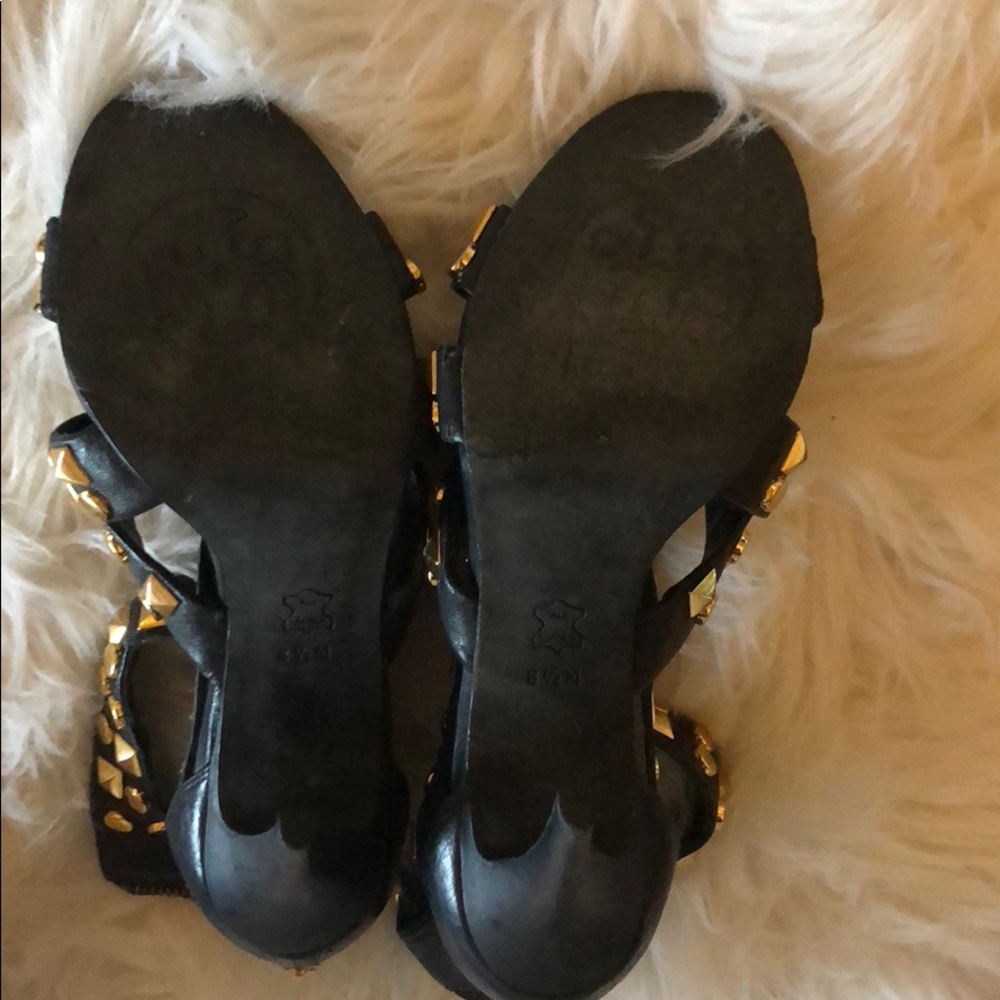 Tory Burch Hold Studded Heels - Picture 6 of 6
